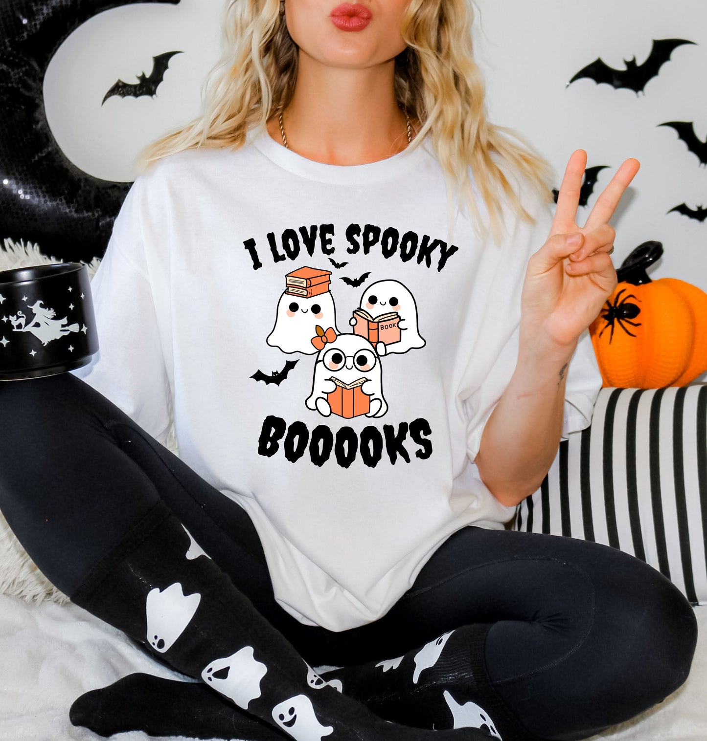 I Love Spooky Booooks Ghost Tee | Cute Halloween Reading Shirt